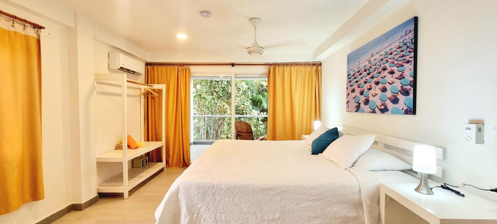 Blue Mango Beach Hotel Guachaca Екстериор снимка