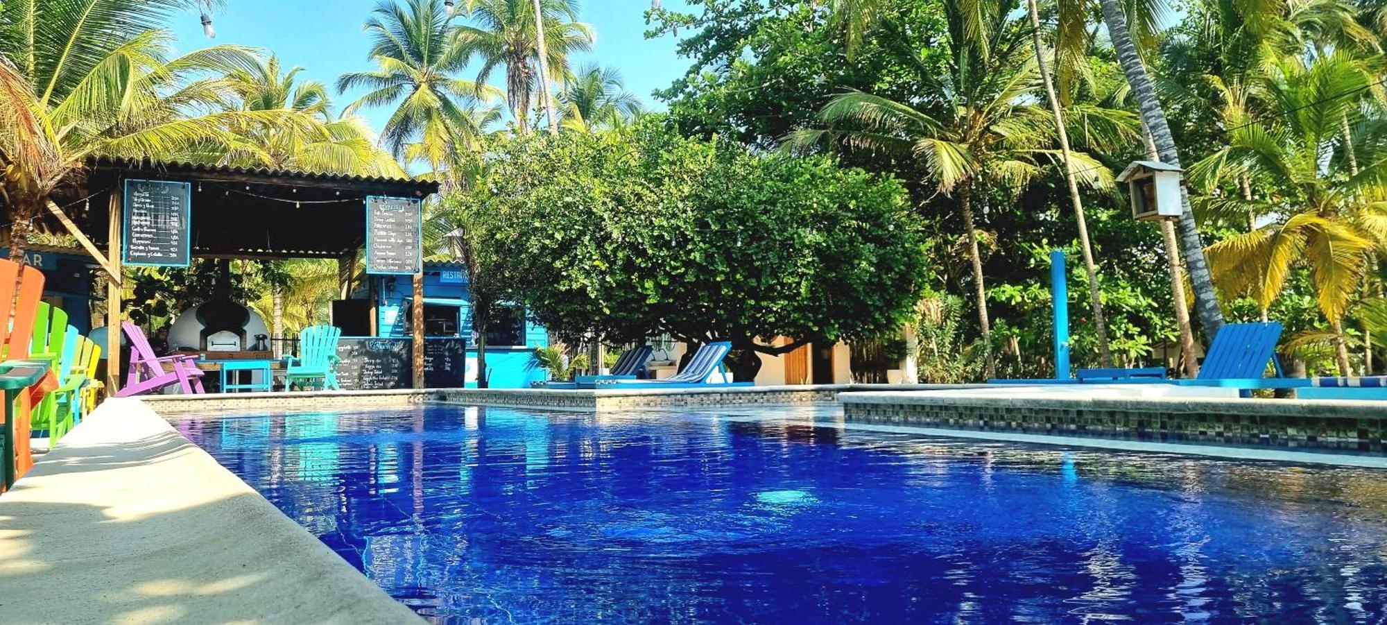 Blue Mango Beach Hotel Guachaca Екстериор снимка